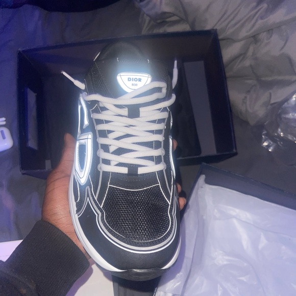 Just need some extra cash in my pocket - Picture 3 of 6